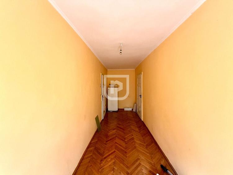 Casă individuală cu 3 camere cu Canalizare în Băișești