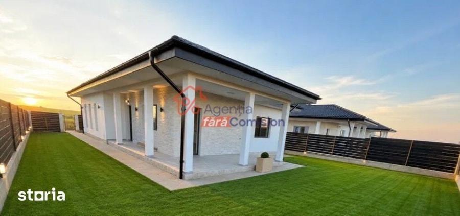 Casă cu 4 camere cu Teren 432 Mp în Miroslava