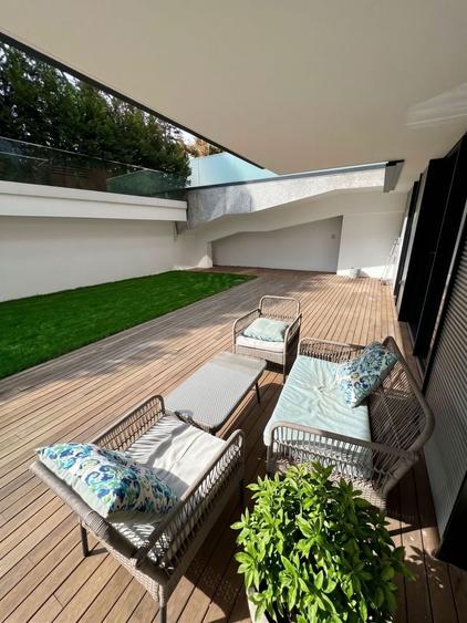 Apartament cu 4 camere semidecomandat, mobilat în Primăverii