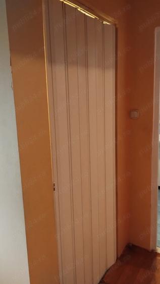 Casă cu 2 camere cu Teren 1439 Mp în Cruceni