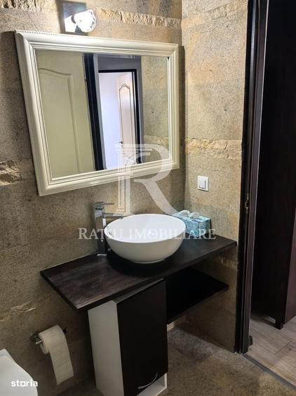 Casă cu 3 camere cu Teren 832 Mp în Central