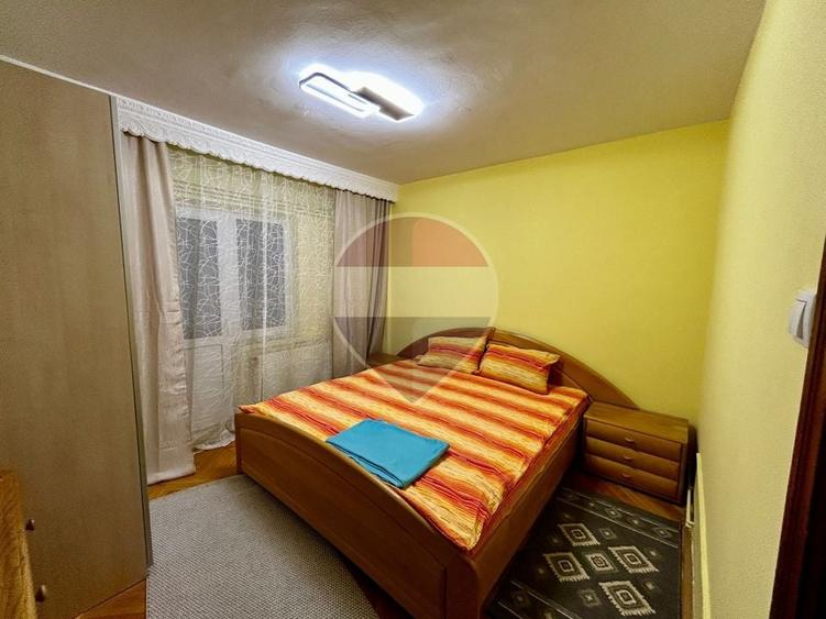 Apartament cu 2 camere decomandat în Traian