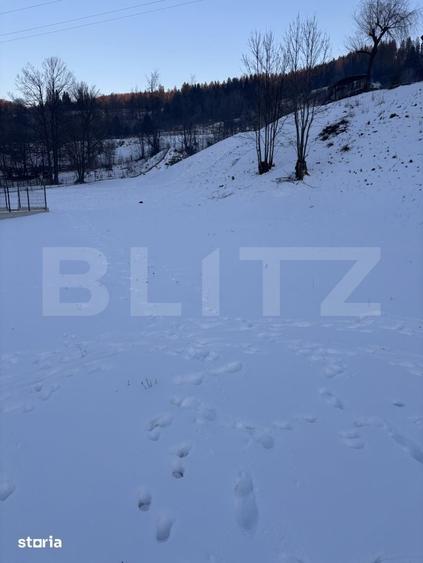 Teren de 6000 mp, în Central