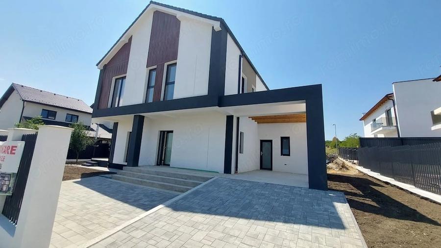 Casă cu Teren 370 Mp în Central