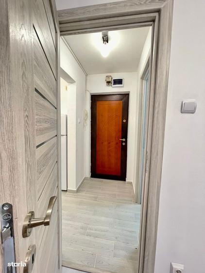Apartament cu 2 camere, mobilat în Grivița