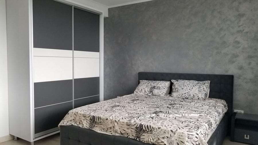 Casă individuală cu 4 camere cu Teren 450 Mp în Săbăreni