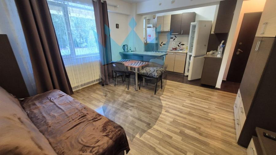 Apartament cu 2 camere nedecomandat, mobilat în Sălăjan