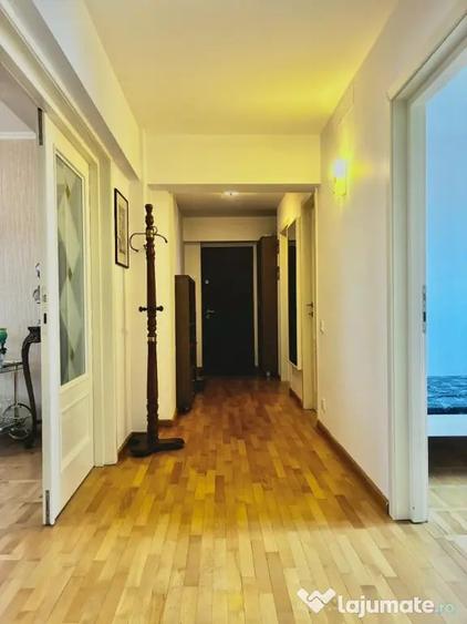 Apartament cu 4 camere decomandat în 13 Septembrie