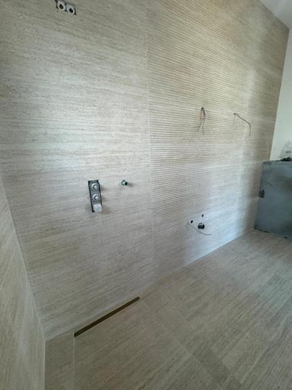 Casă cu 4 camere cu Teren 400 Mp în Tunari