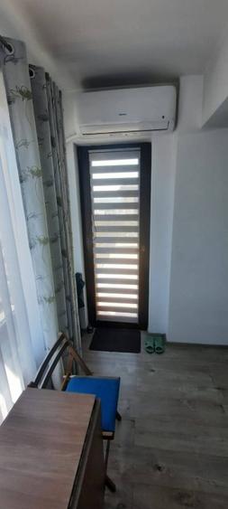 Apartament cu 3 camere semidecomandat în Valea Lupului