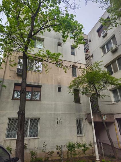 Apartament cu 2 camere în Micro 17