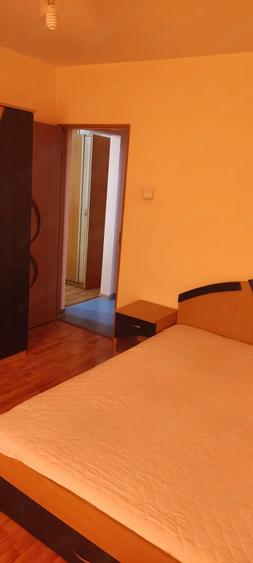 Apartament cu 2 camere semidecomandat în 1 Decembrie 1918