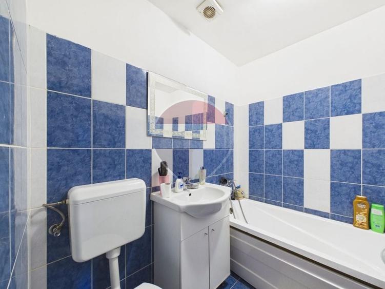 Apartament cu 2 camere semidecomandat, mobilat în Olteniței