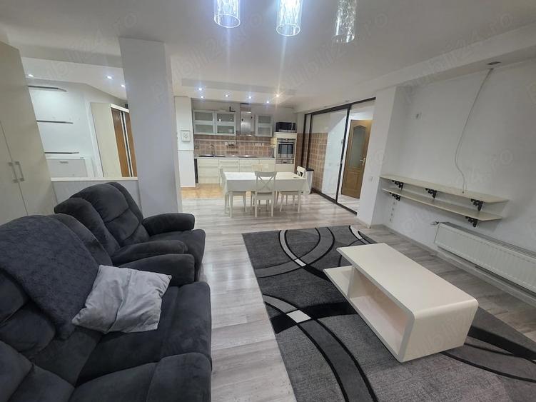 Apartament cu 3 camere decomandat în Mărăști