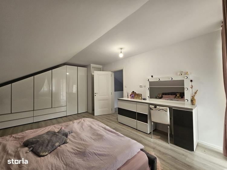 Casă cu 4 camere în Păuliș