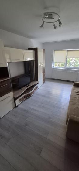 Garsonieră decomandată în Exterior Vest