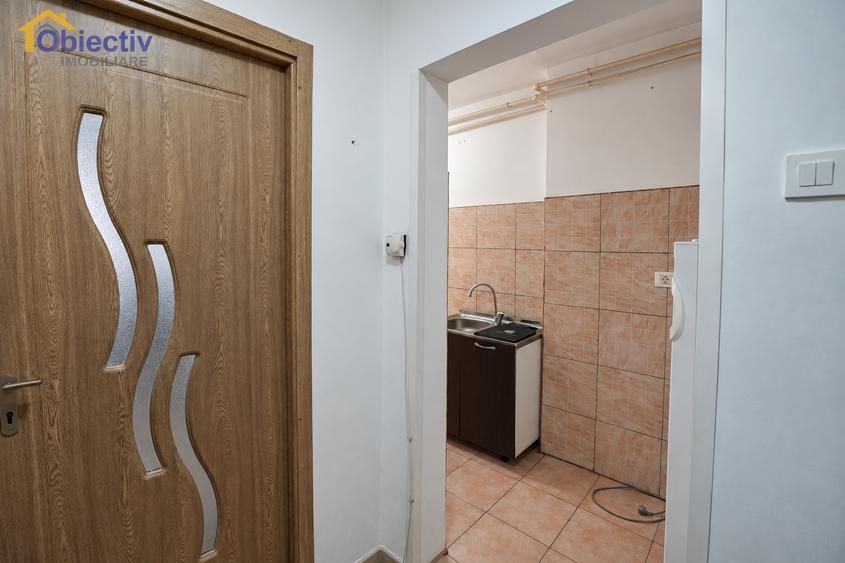 Garsonieră decomandată în Mărăței