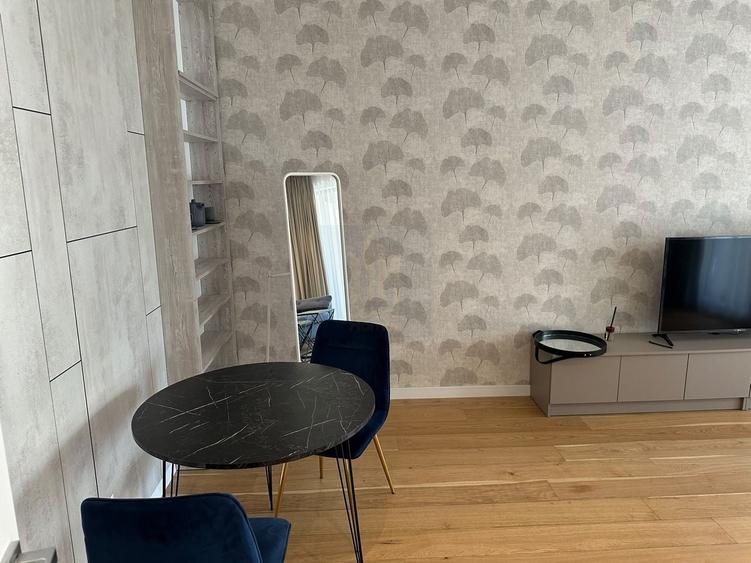 Apartament cu 2 camere decomandat, mobilat în Aviației
