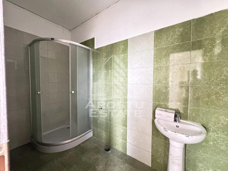 Casă cu Teren 1100 Mp în Fărcădin