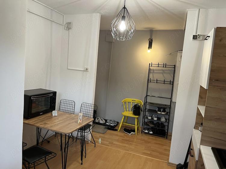 Apartament cu 2 camere semidecomandat în Aradului