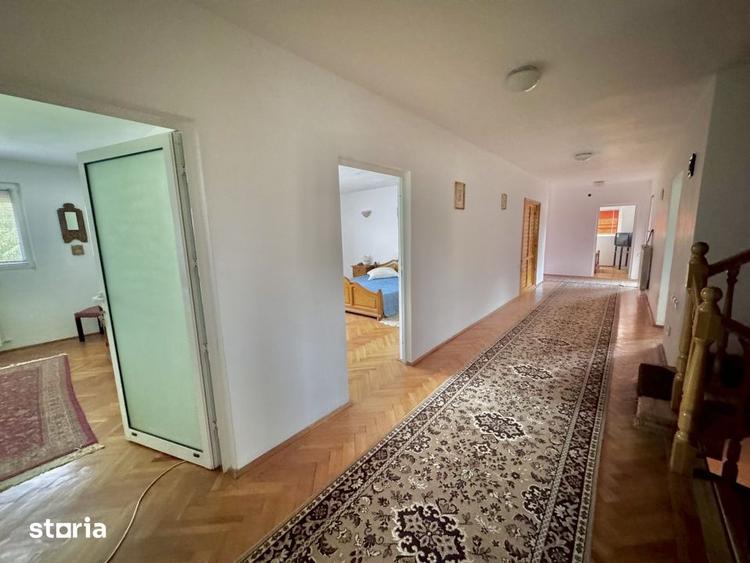 Casă cu 7 camere cu Teren 1150 Mp în Gruiu