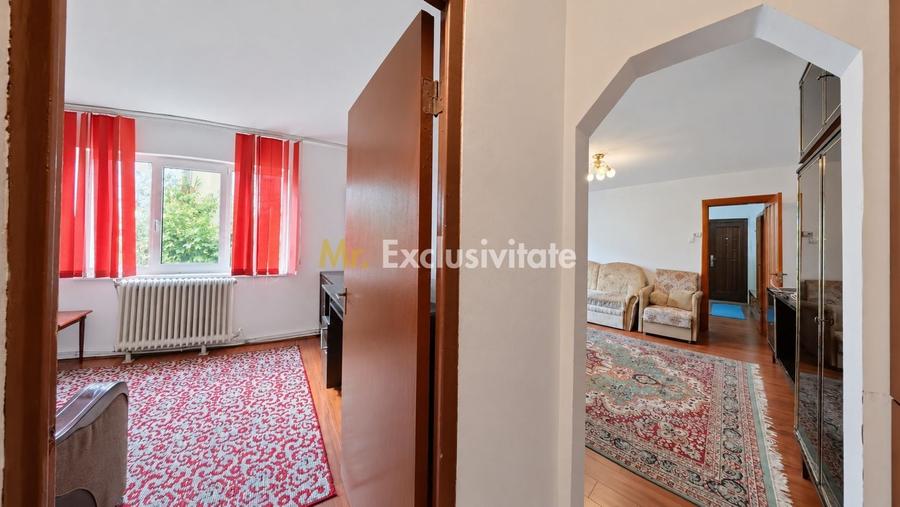 Apartament cu 2 camere semidecomandat, mobilat în Micro 16
