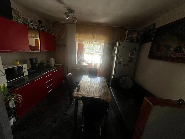 Apartament cu 2 camere decomandat în Soarelui