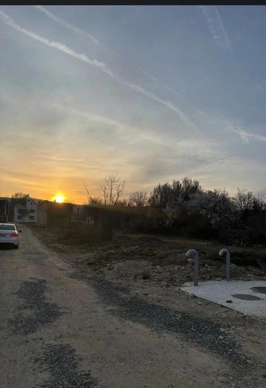 Teren de 473 mp, în Central