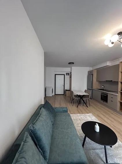 Apartament cu 2 camere semidecomandat, mobilat în Virtuții