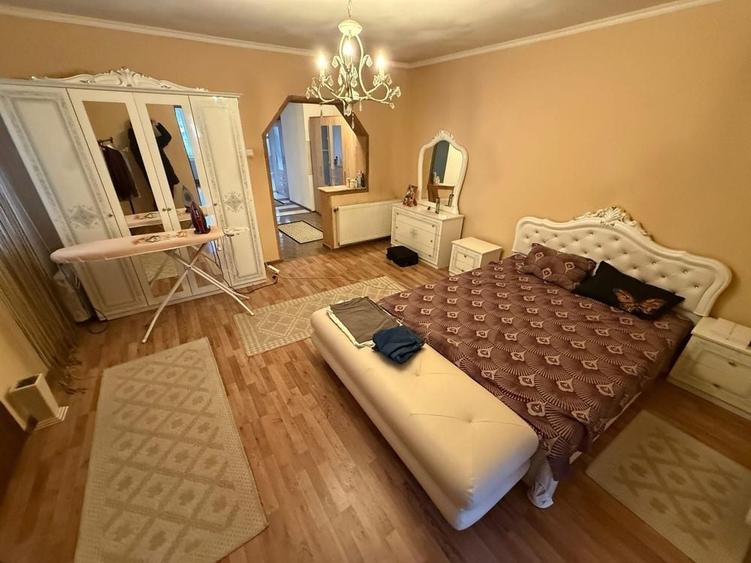 Casă cu 4 camere în Odoreu