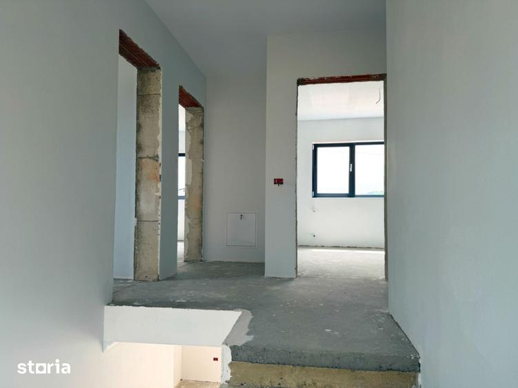 Casă cu 4 camere cu Teren 499 Mp în Mărăcineni