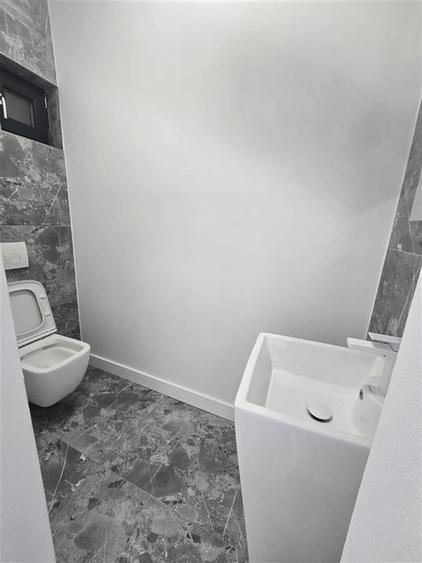 Spațiu comercial, de 190 mp, în Ultracentral