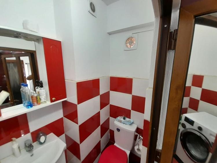 Apartament cu 3 camere decomandat, mobilat în Sud
