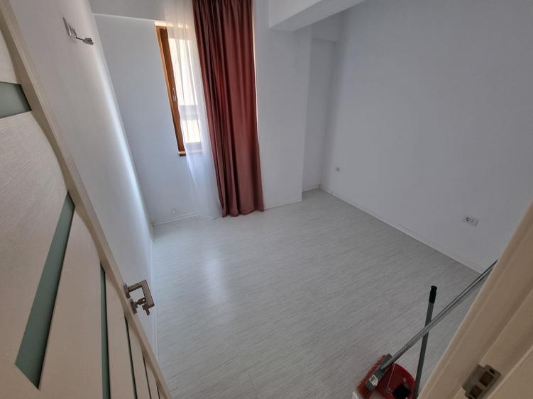 Apartament cu 2 camere decomandat, mobilat în Primo