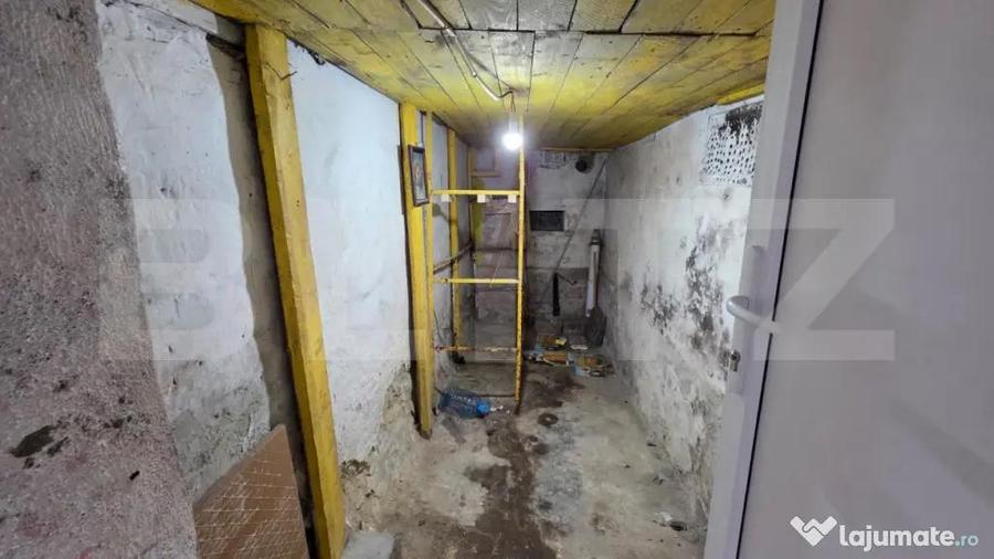 Casă cu 4 camere cu Teren 350 Mp în Central