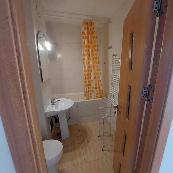 Apartament cu 2 camere decomandat în Dacia