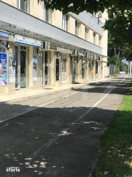 Spațiu comercial, de 36 mp, în Central