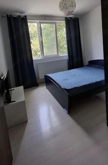APARTAMENT 3 CAMERE SEMIDECOMANDAT - 2