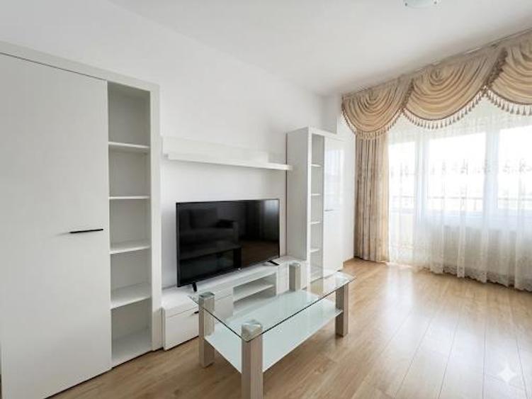 Apartament cu 2 camere decomandat, mobilat în Aeroport