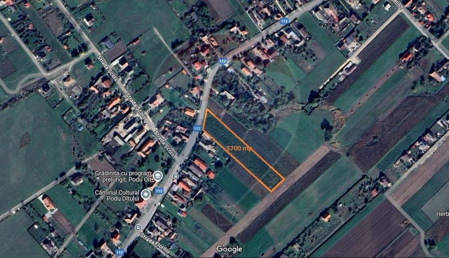 Teren Construcții intravilan de 5700 mp, în Podu Oltului