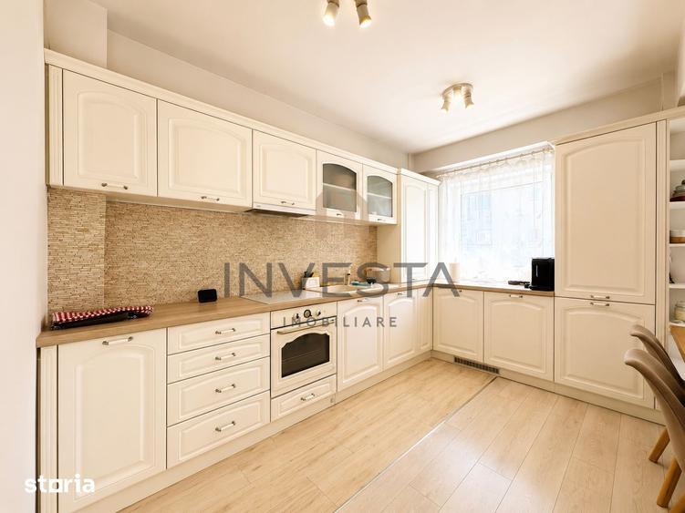 Apartament cu 4 camere semidecomandat, mobilat în Bună Ziua