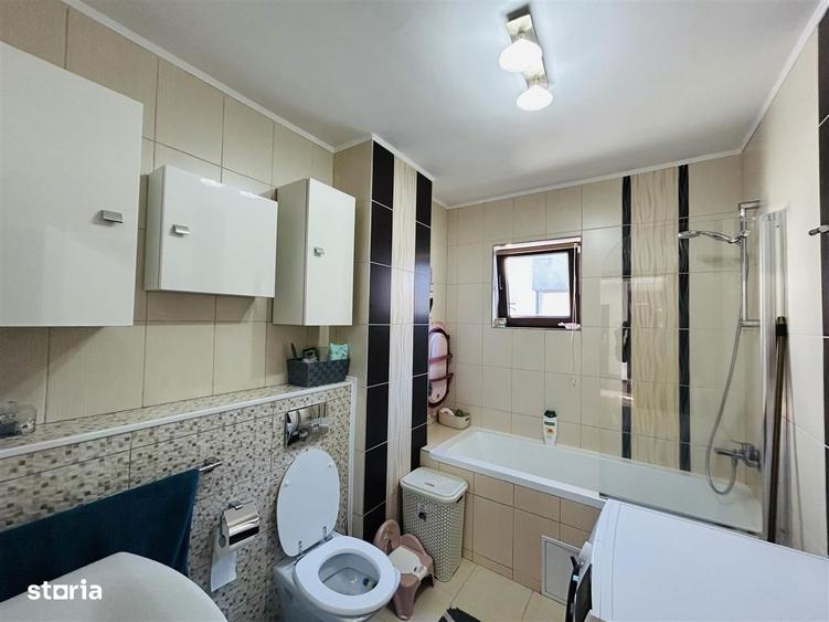 Apartament cu 3 camere în Șelimbăr — fotografia 2