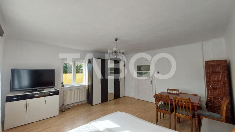 Apartament cu 2 camere decomandat, mobilat în Turnișor