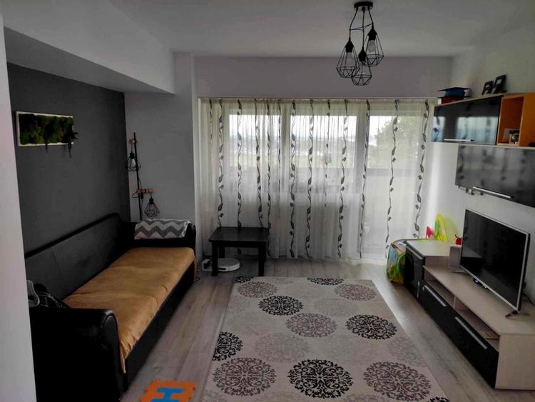 Apartament cu 2 camere decomandat în Unirii