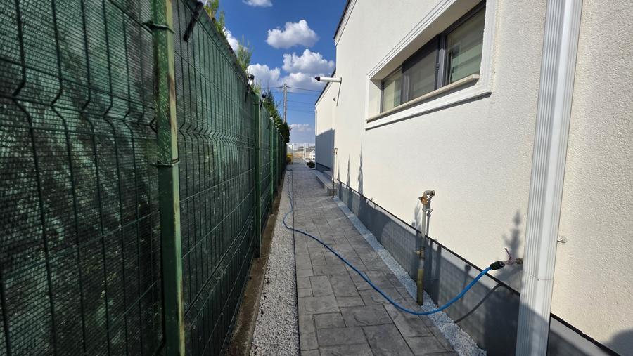 Duplex cu 4 camere cu Canalizare în Dumbrăvița