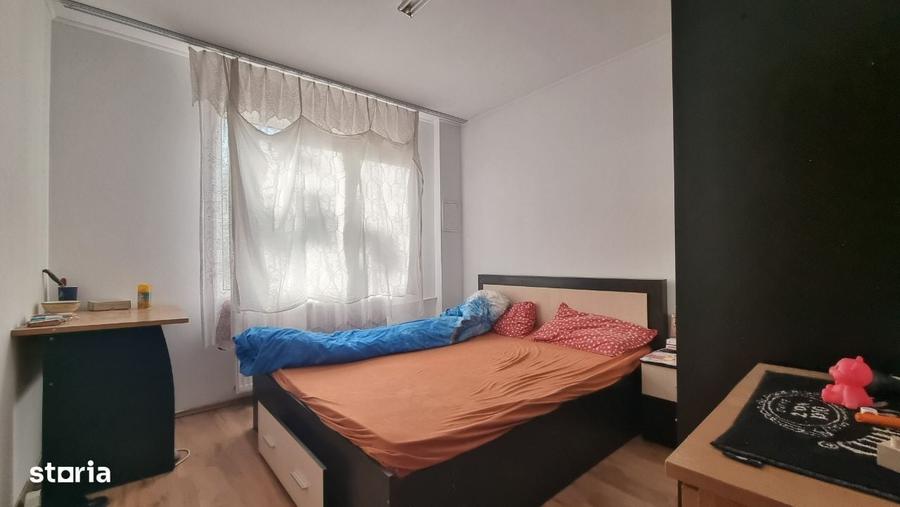 Apartament cu 4 camere decomandat în Militari