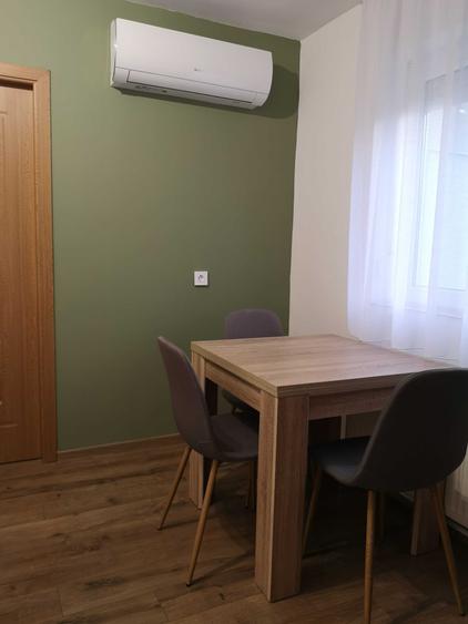 Apartament cu 3 camere decomandat în Ultracentral