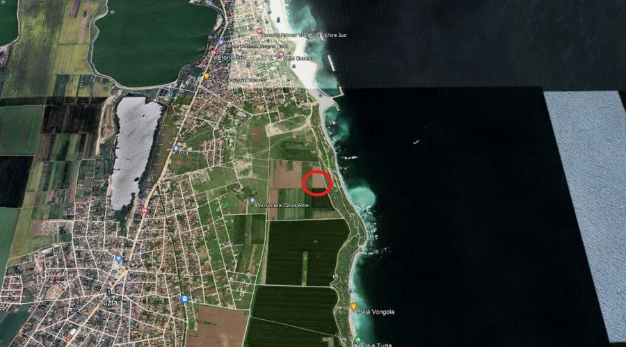 Teren de 9000 mp, în Sud