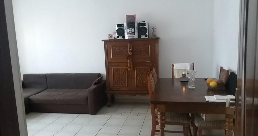 Apartament cu 3 camere decomandat în Vitan