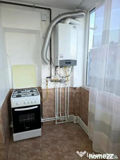 Apartament cu 2 camere decomandat în Capitol